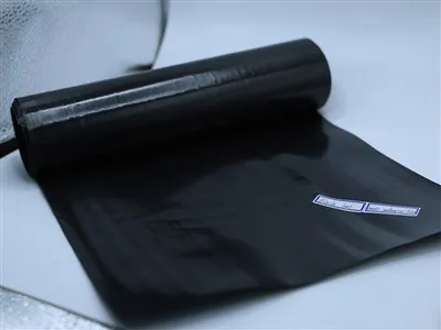 কালো গরম গলিত আঠালো ফিল্ম